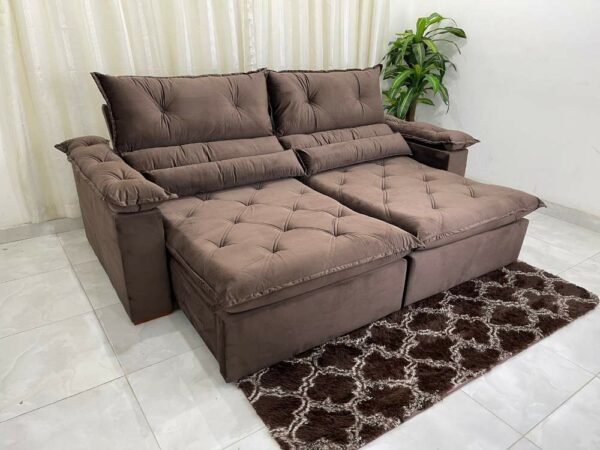 Sofá Retrátil e Reclinável Agatha 2.40m – Marrom Veludão